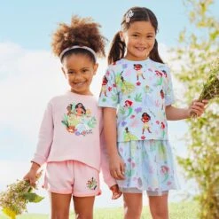 Disney Princess Long Sleeve Pullover Top For Girls -Disney 5007106030249 1